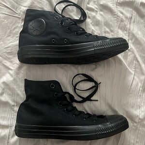 BRAND NEW CONVERSE CHUCK TAYLOR ALL STAR BLACK CANVAS SNEAKERS